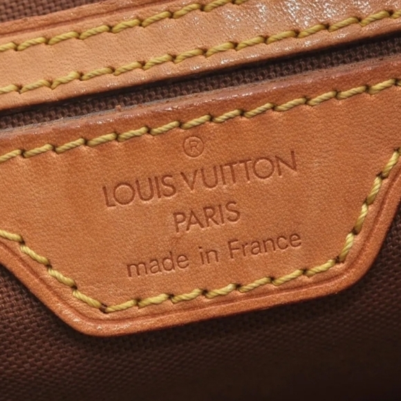 100% AUTHENTIC LOUIS VUITTON MONTSOURIS GM BACKPACK - Picture 9 of 13